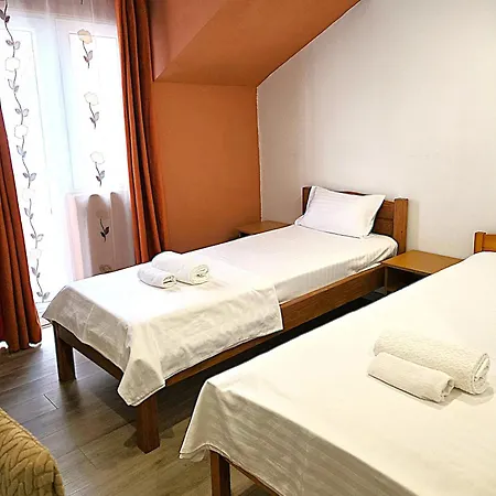 Casa Costa 3*