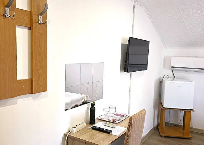 Pensiune Casa Costa 3*